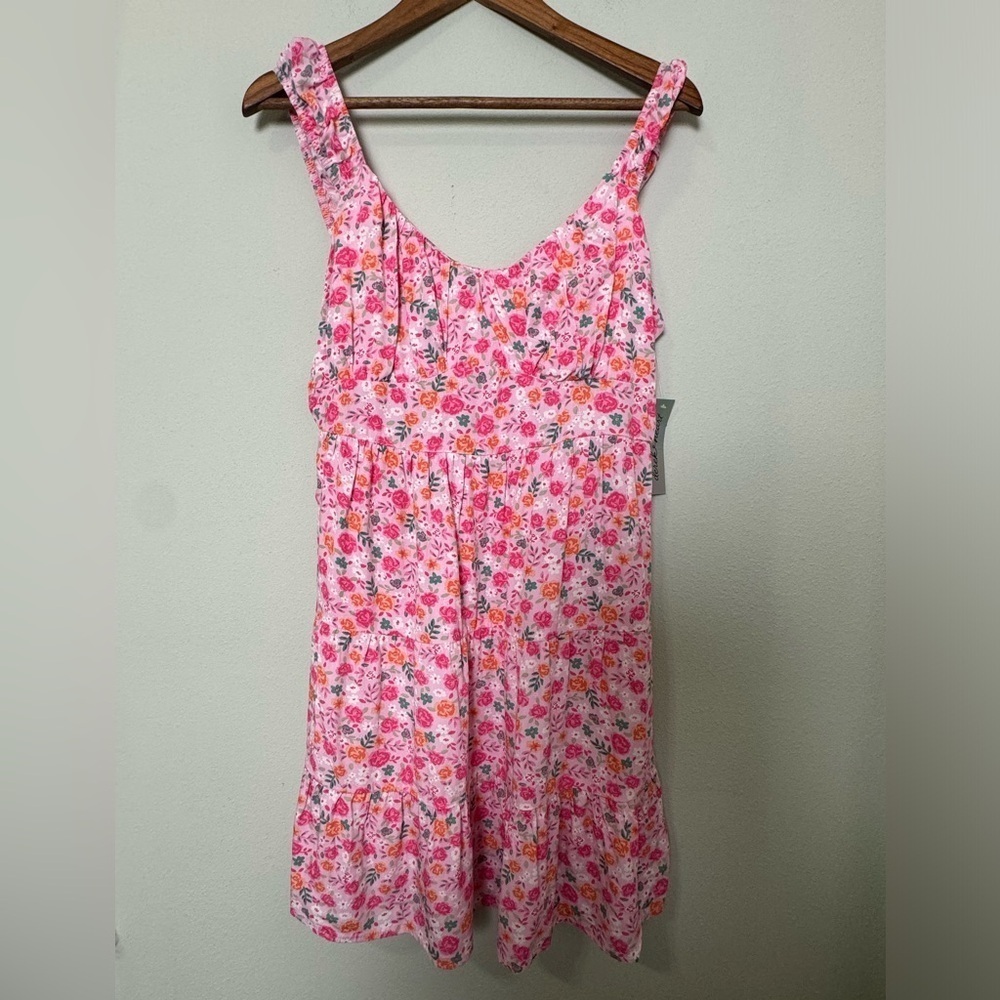 NWT Pink Floral Derek Heart Dress‎ Size Large